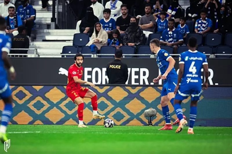 الهلال يتأهل إلى دور النخبة في أبطال آسيا بفوز مميز على القادسية (فيديو)
